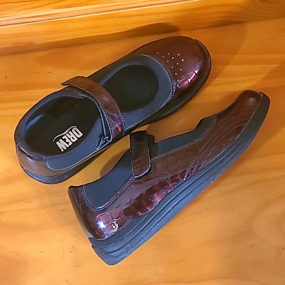 Croc Embossed Creeper Style Mary Janes ☠️